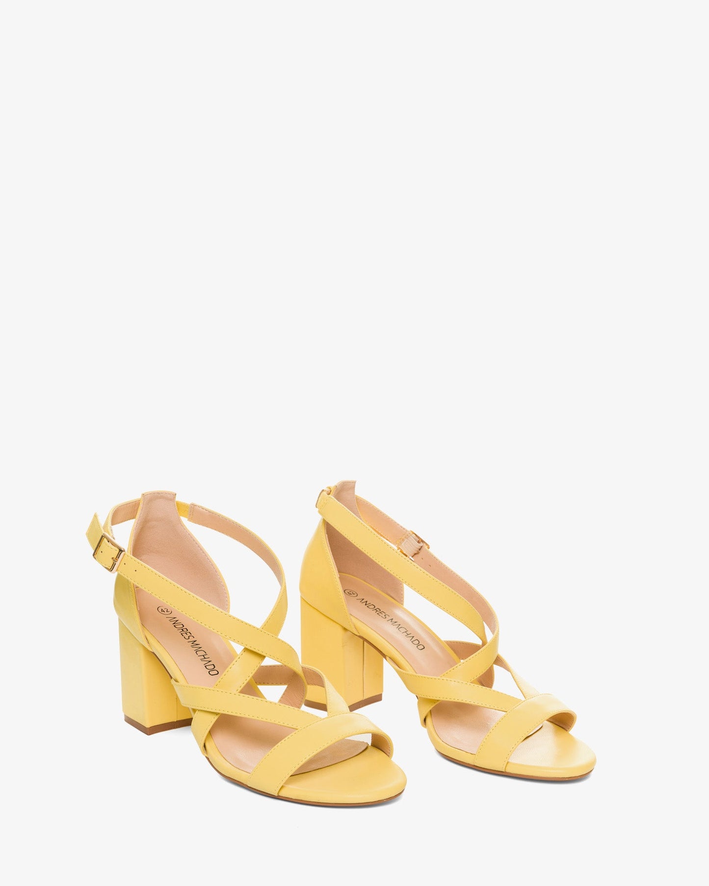 Sandalia en soft color amarillo