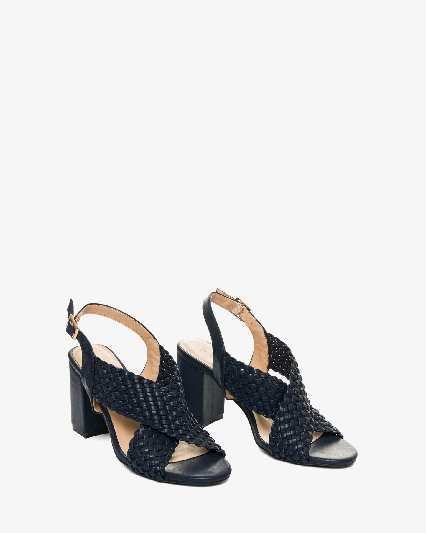 Sandal with braiding in soft navy color