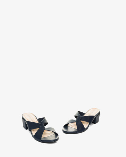Mule in soft navy color