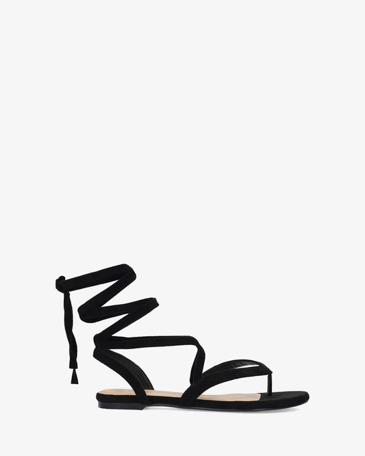 Sandalia plana en símil ante color negro