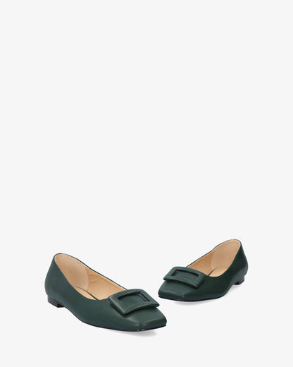 Ballerina in soft green