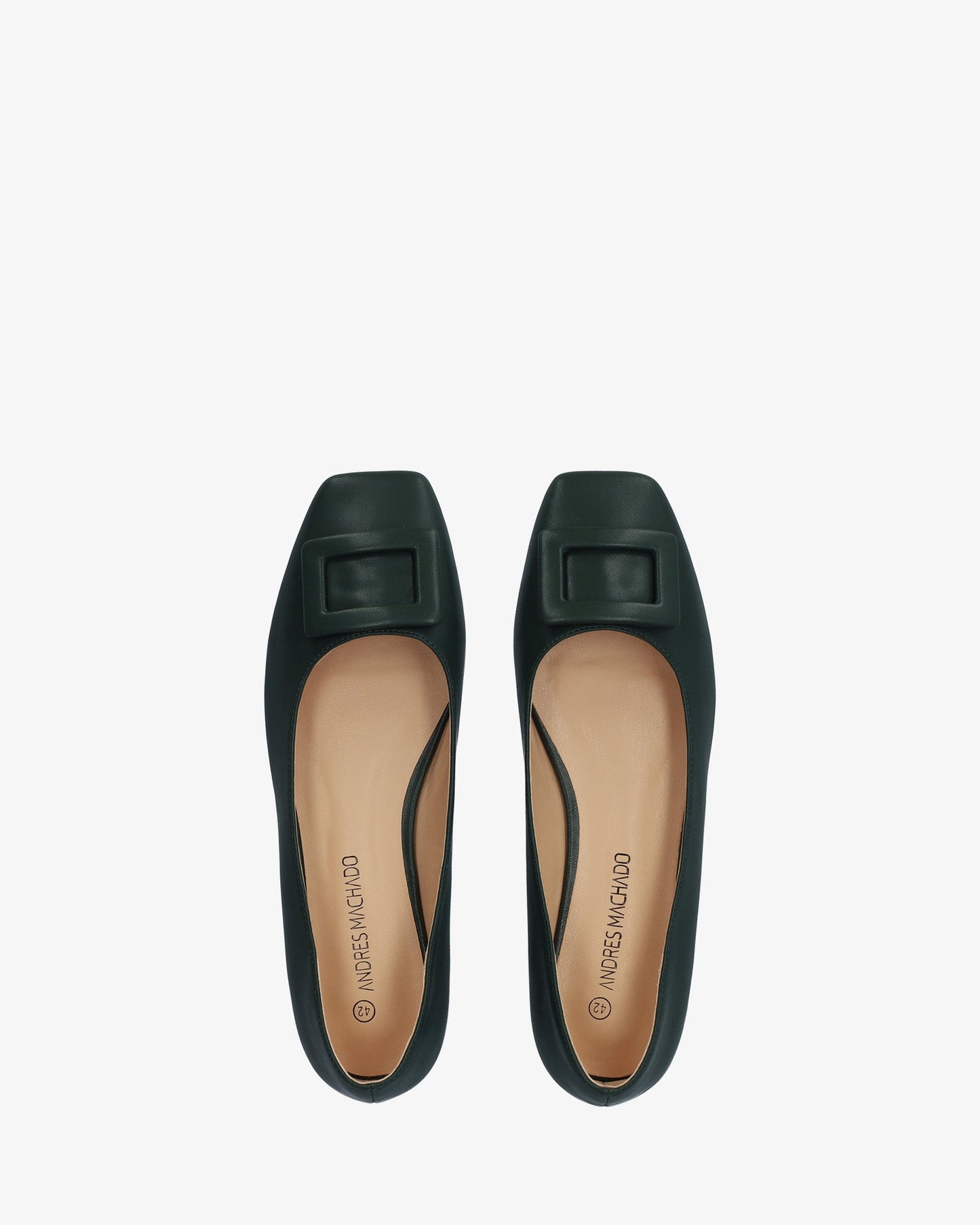 Ballerina in soft green