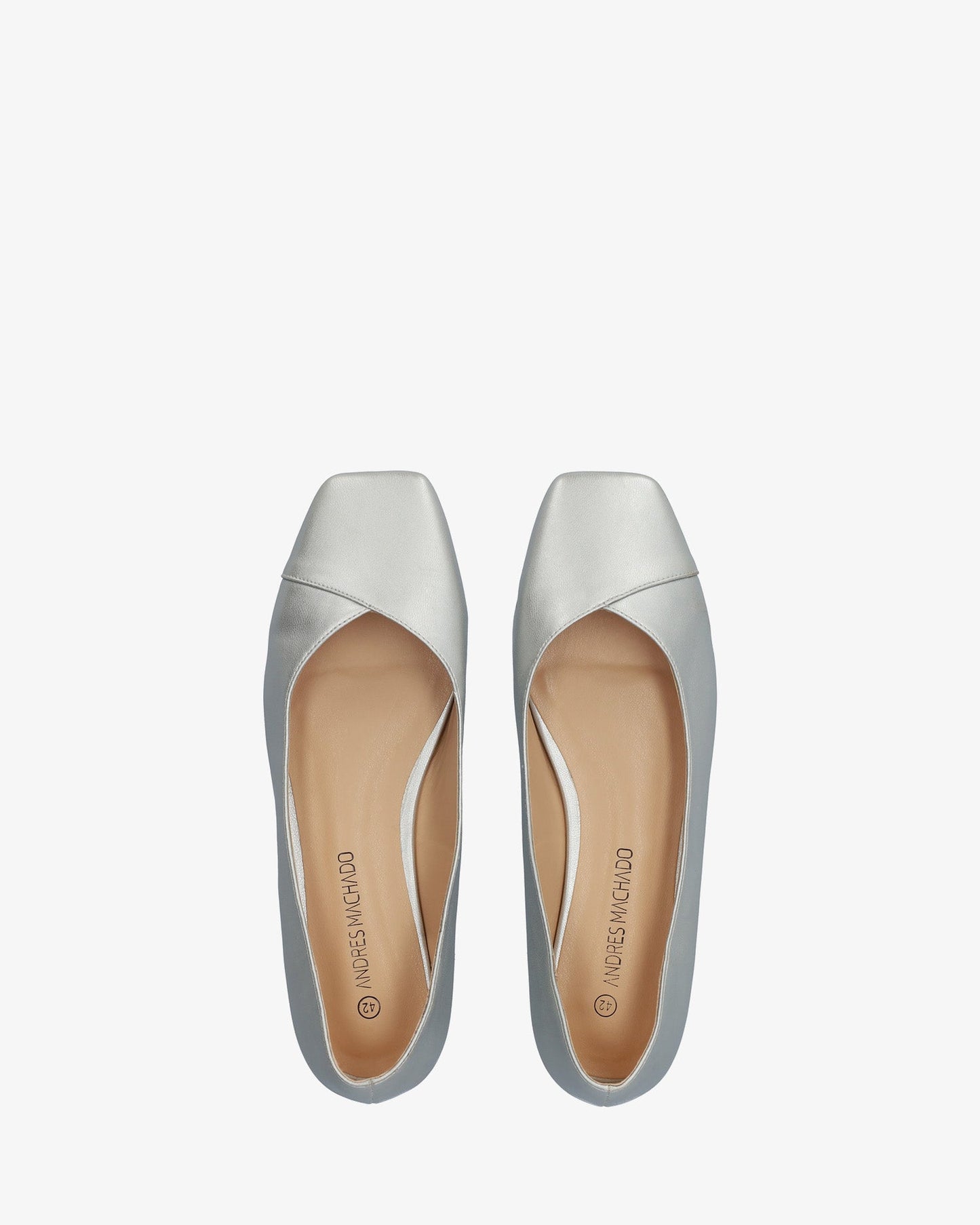 Ballerina in soft silver