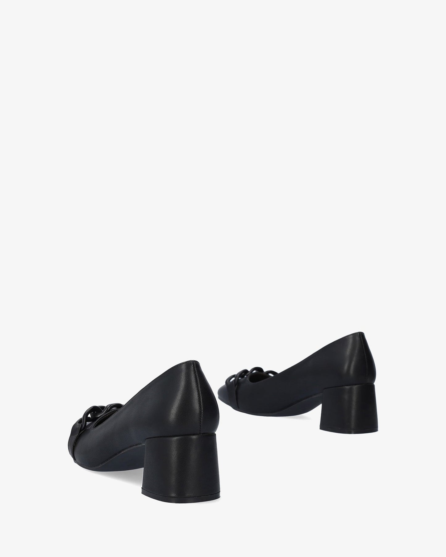 Salón de tacón en soft negro