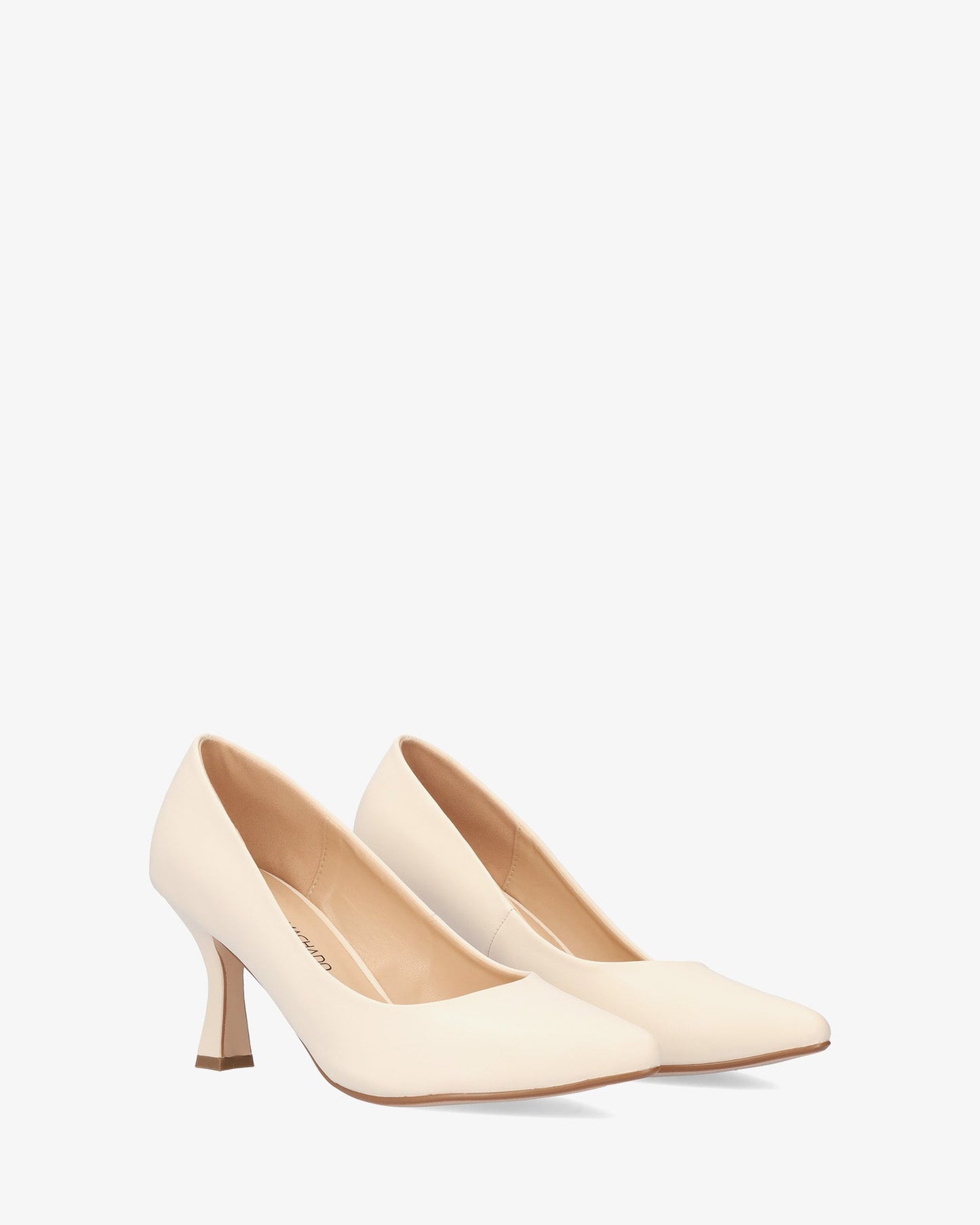 Salón en soft crema