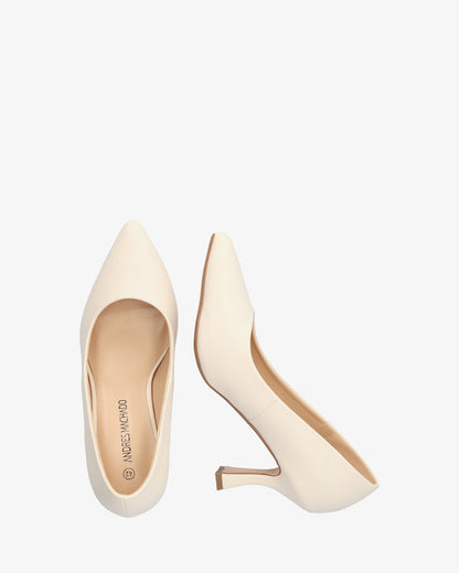 Salón en soft crema