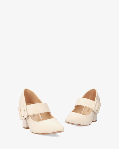 Zapato de tacón en soft crema