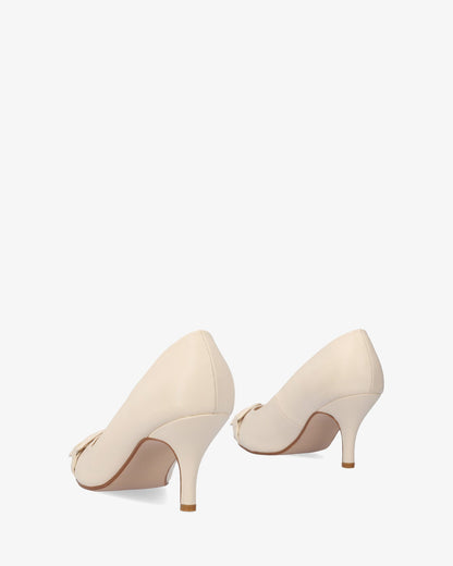 Salón en soft crema