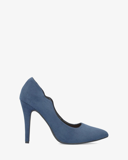 Courtesy in marine suede with a pointed toe