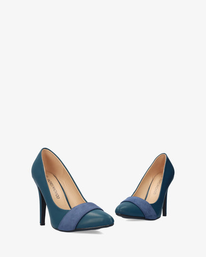 Salon in soft blue fine-tipped trousers