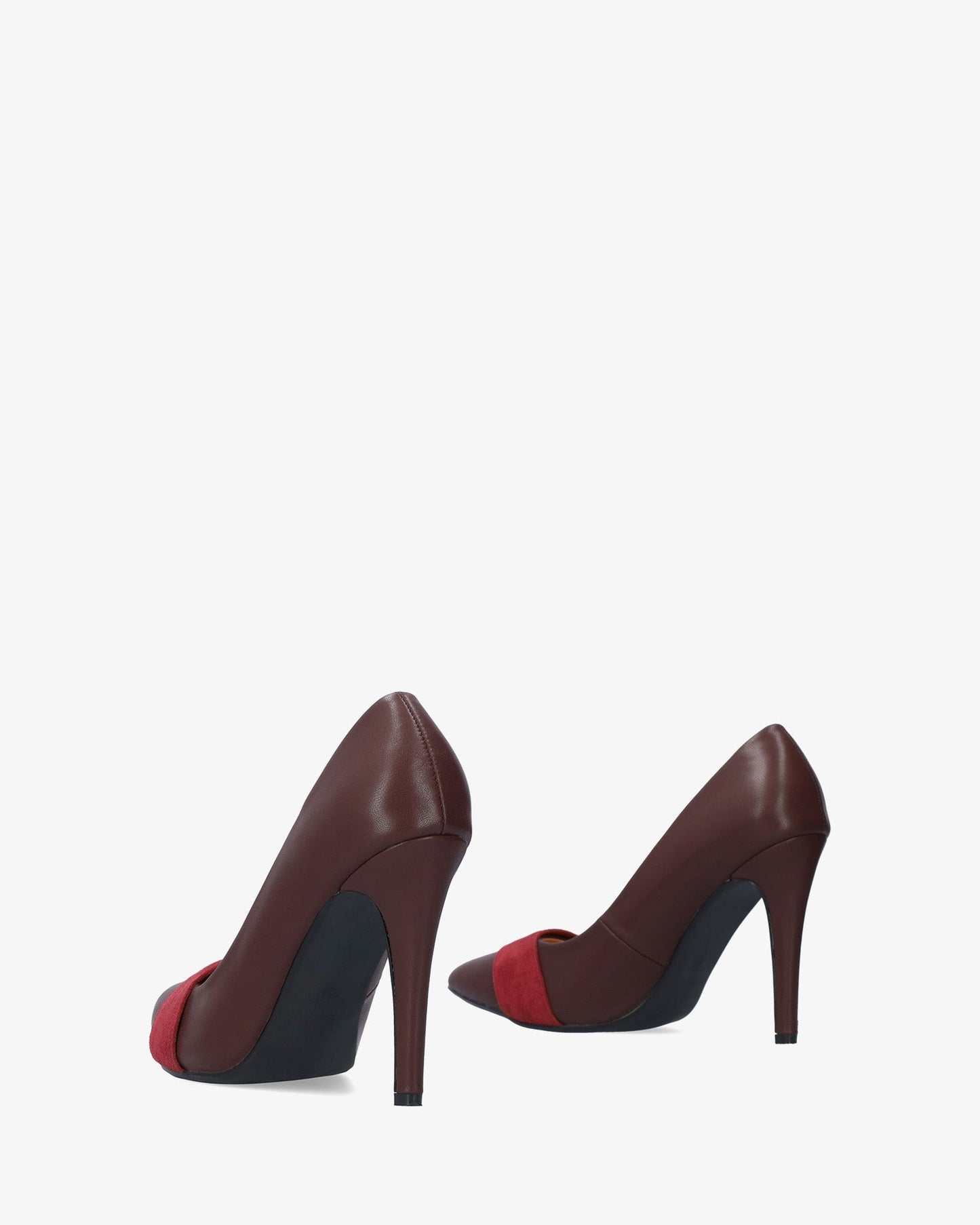 Salón en soft burdeos punta fina