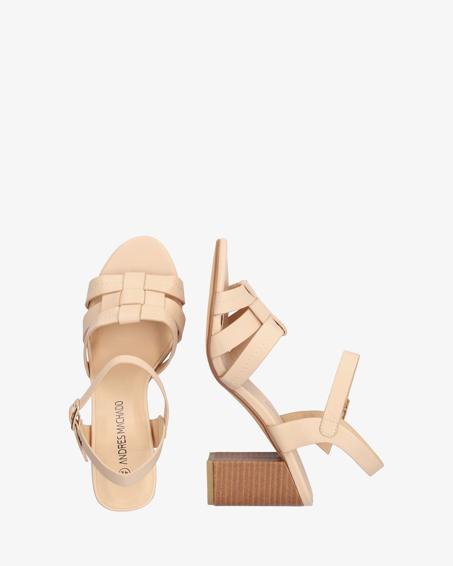 Sandalia en soft maquillaje con tacón cuadrado
