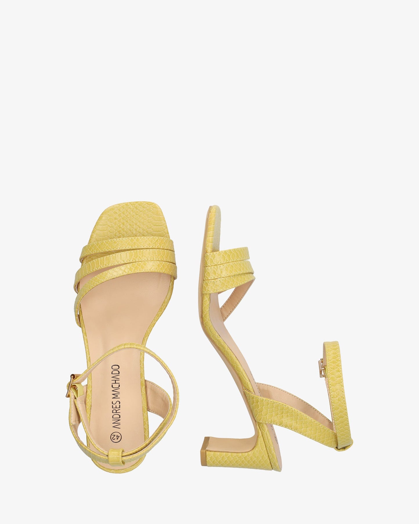 Sandalia en soft snake mostaza con tacón semi-cuadrado