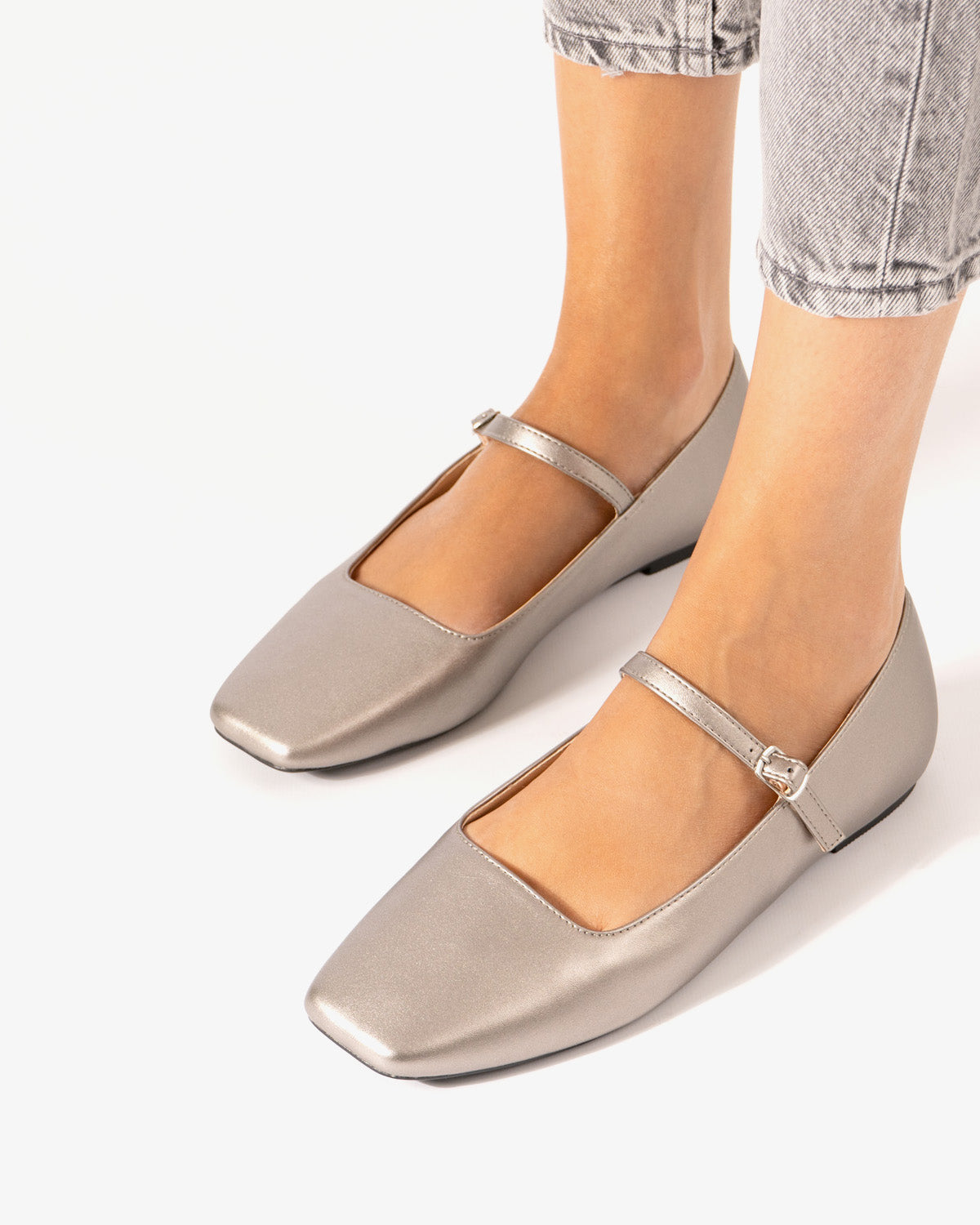 Bailarina plana en soft plata vieja