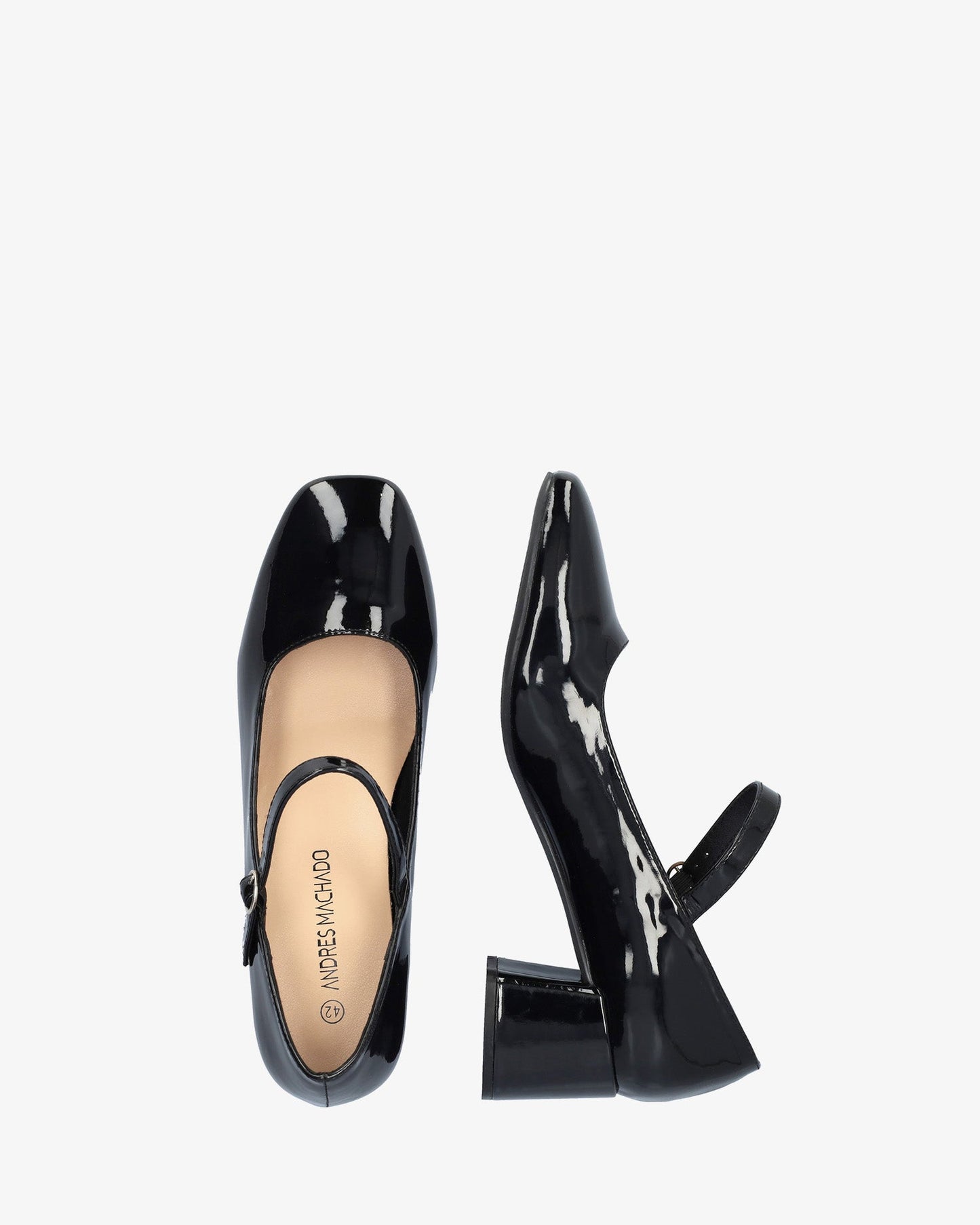 Mary jane con tacón en charol negro