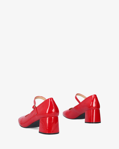 Mary jane con tacón en charol rojo