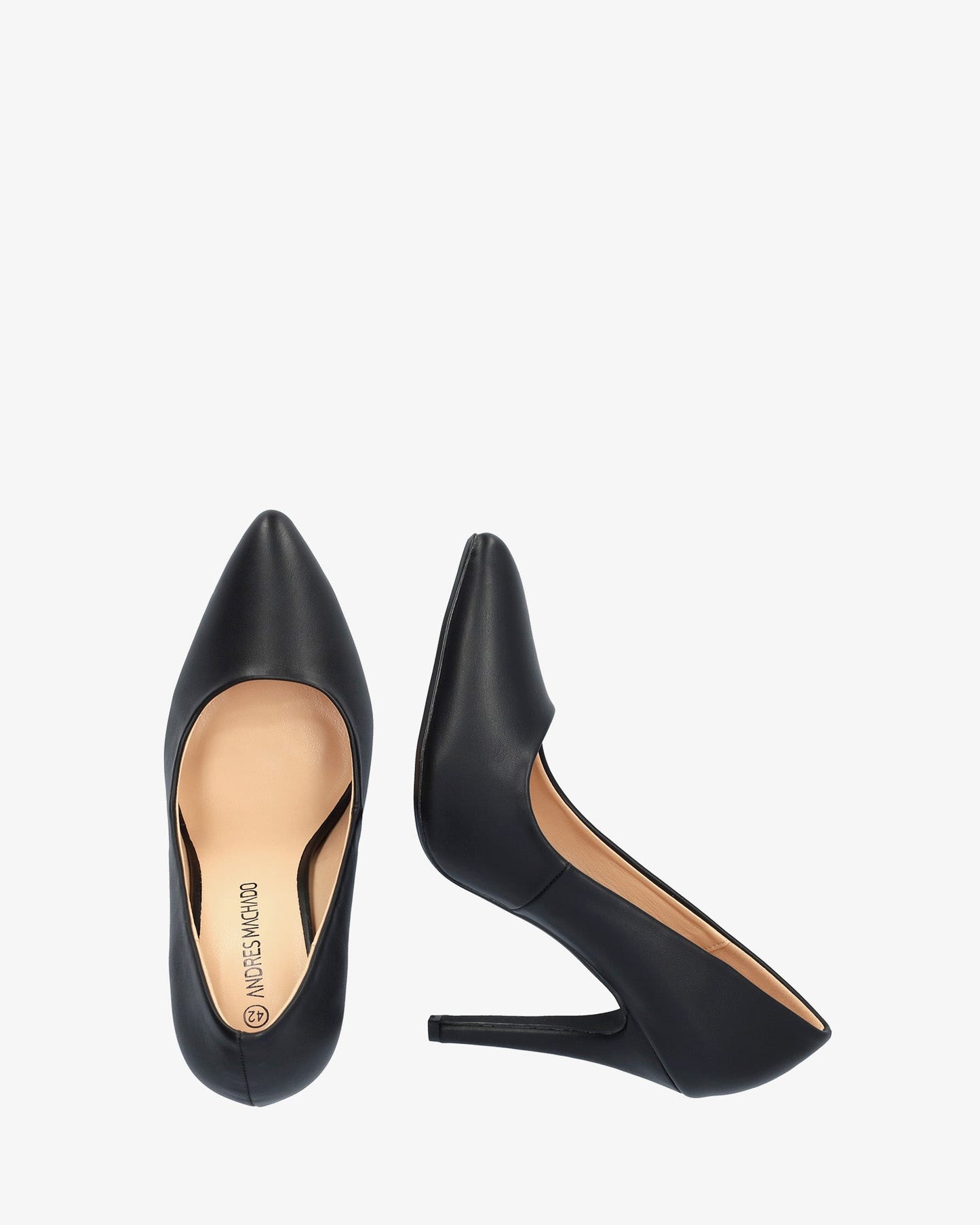 Salón con tacón en soft negro