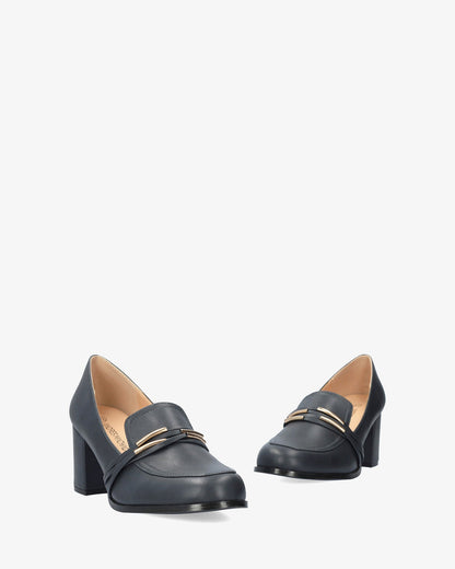 Mocasín con tacón en soft marino