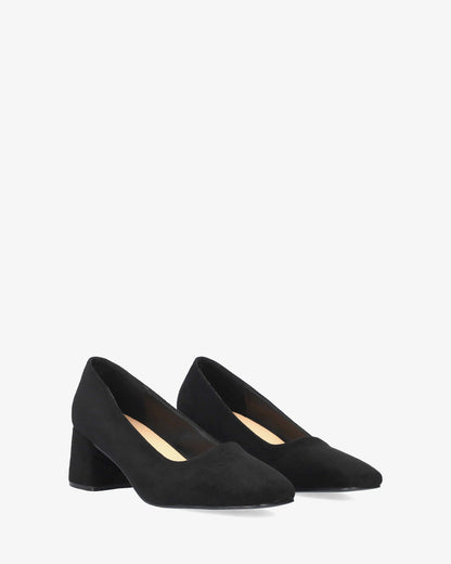 Black faux suede pump with heel
