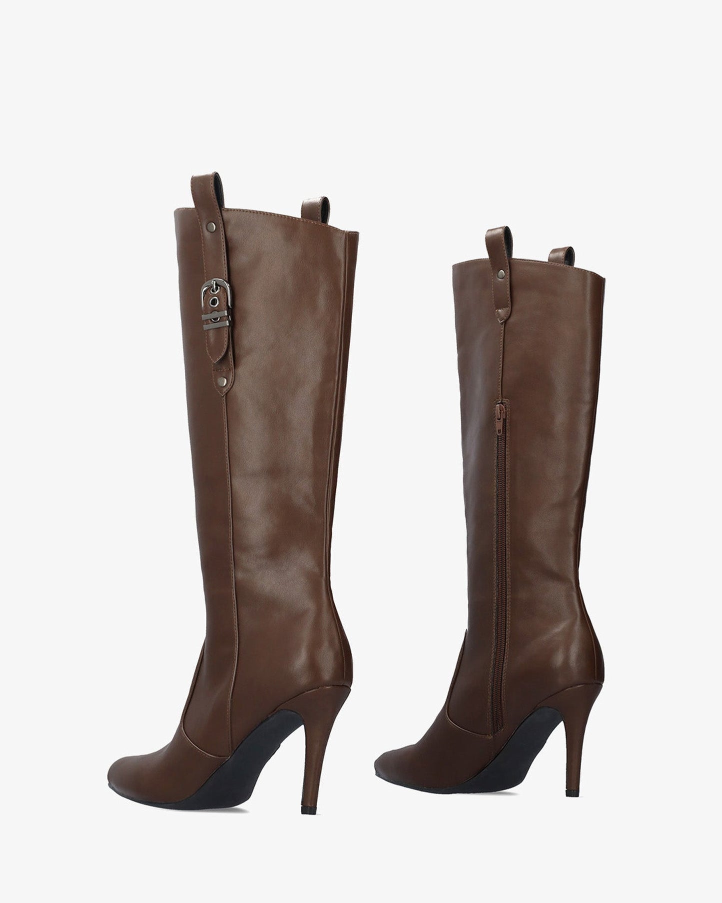 High heeled boot in soft brown