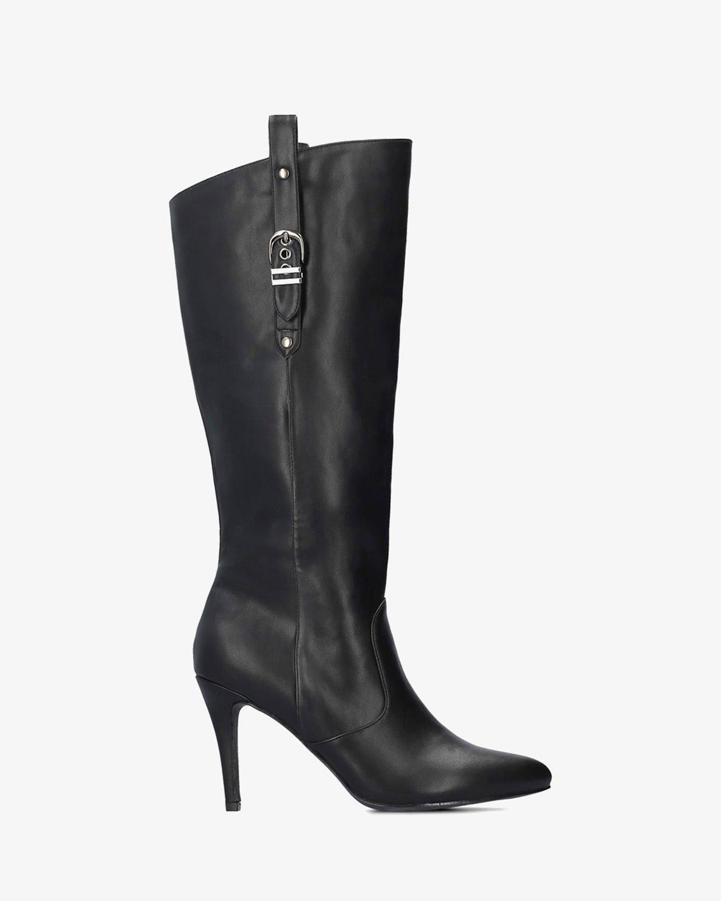 High heeled boot in soft black