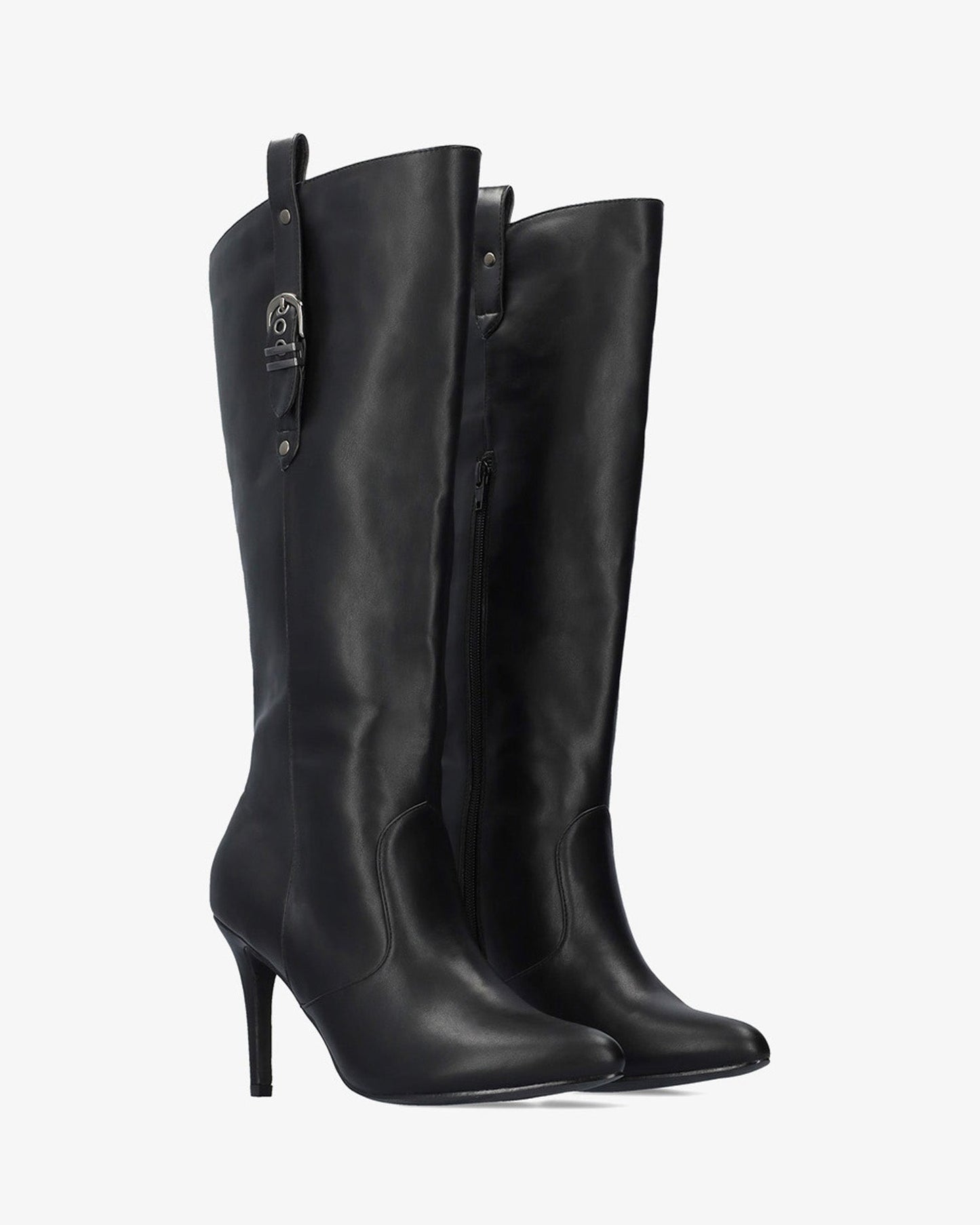 High heeled boot in soft black