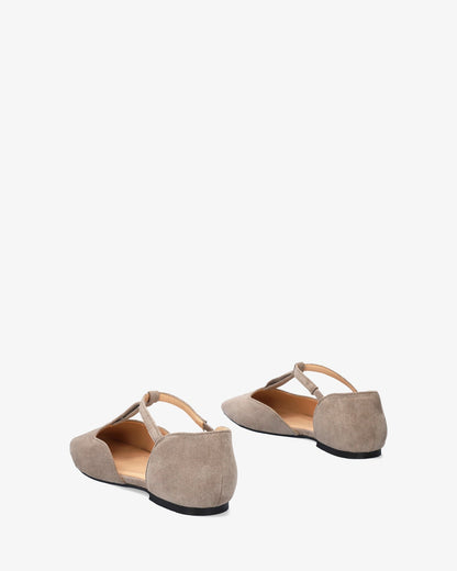 Flat ballerina flats in gray faux suede