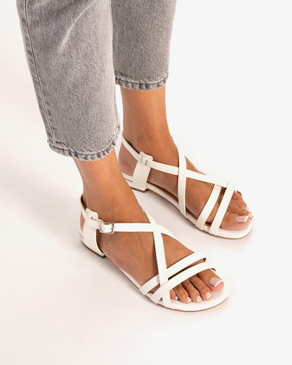Sandalia plana en soft blanco