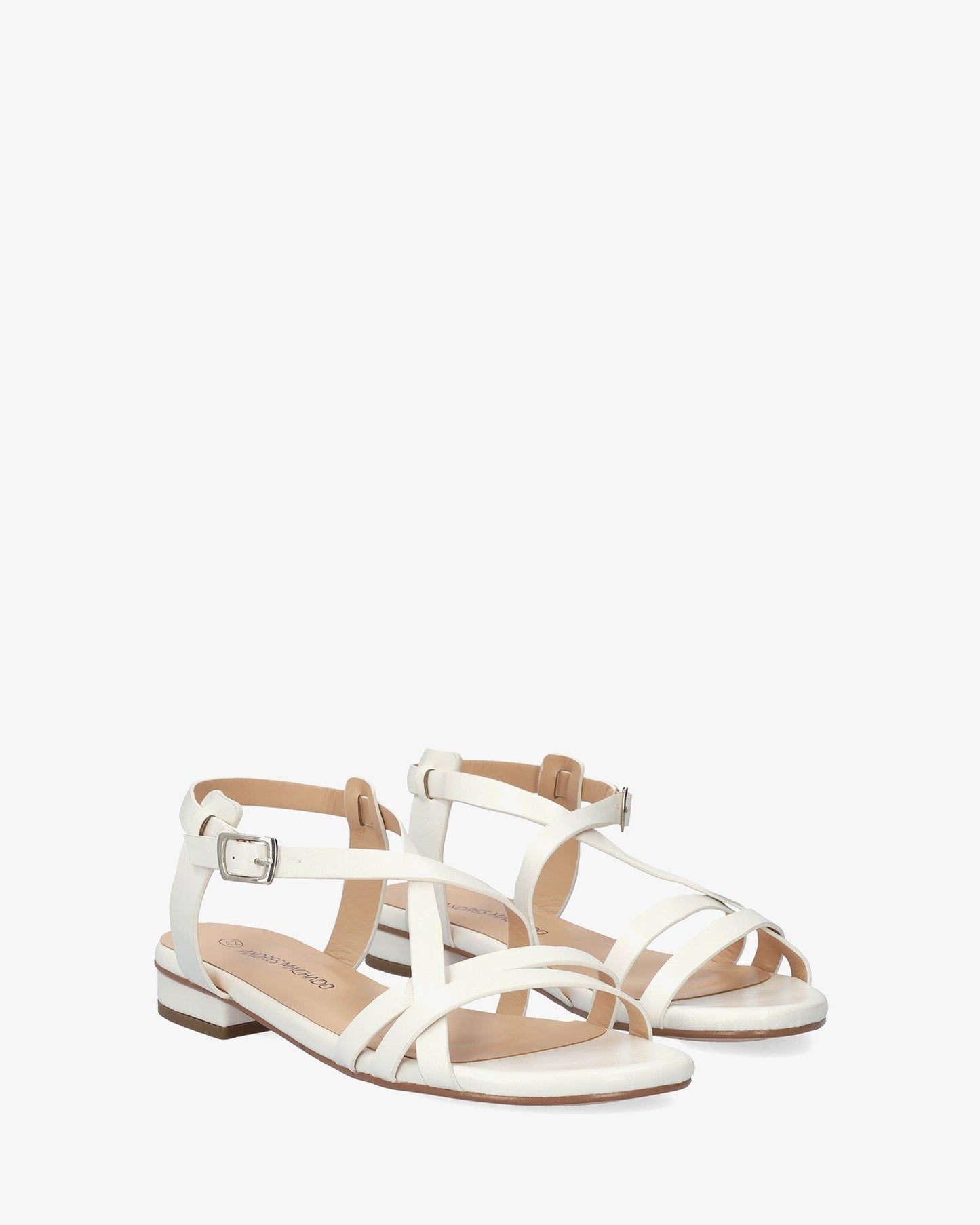 Sandalia plana en soft blanco