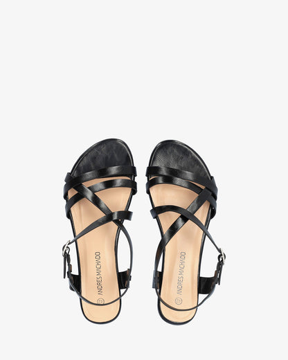 Sandalia plana en soft negro