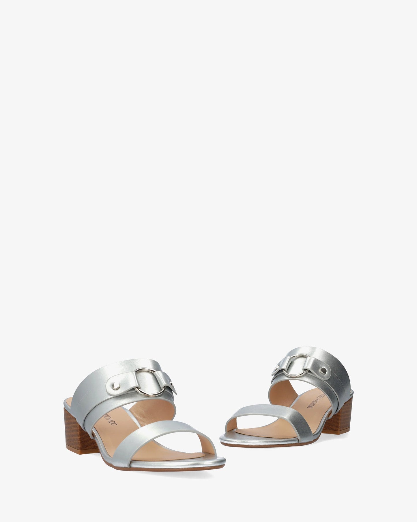 Mule en soft plata con tacón cuadrado