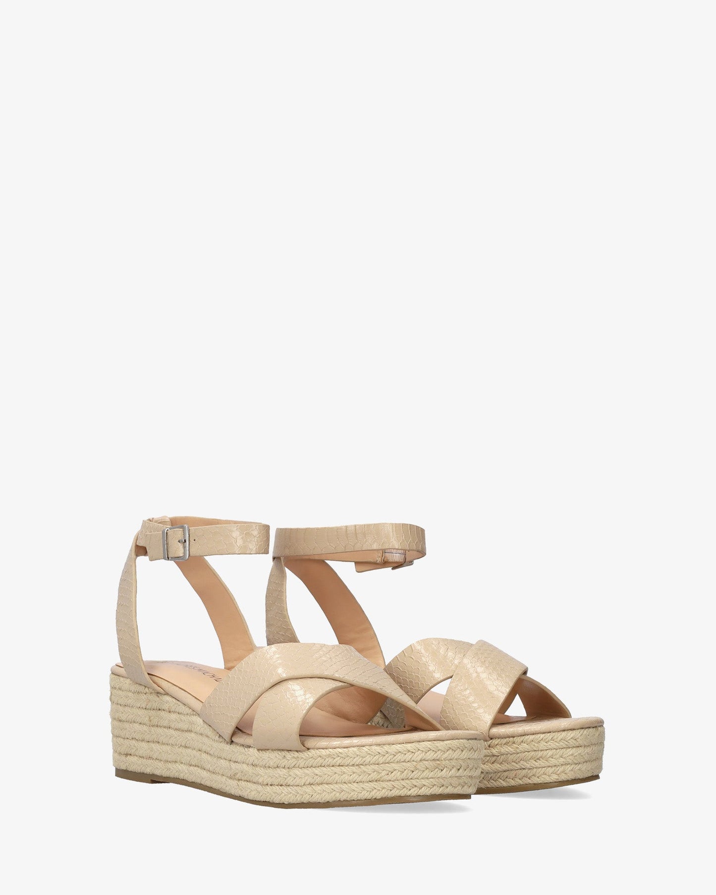 Sandalia en soft coco maquillaje con cuña en yute