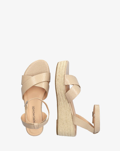 Sandalia en soft coco maquillaje con cuña en yute