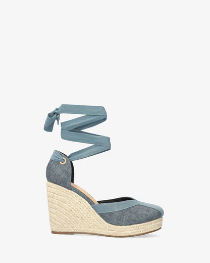 Turquoise fabric sandal with jute wedge