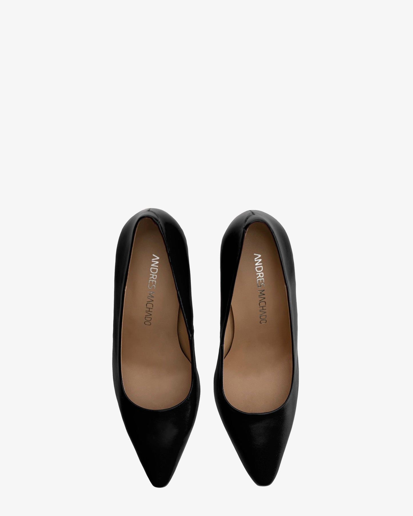 Salón en piel de color negro