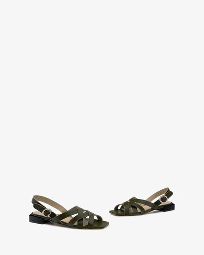 Sandalia en piel grabada verde