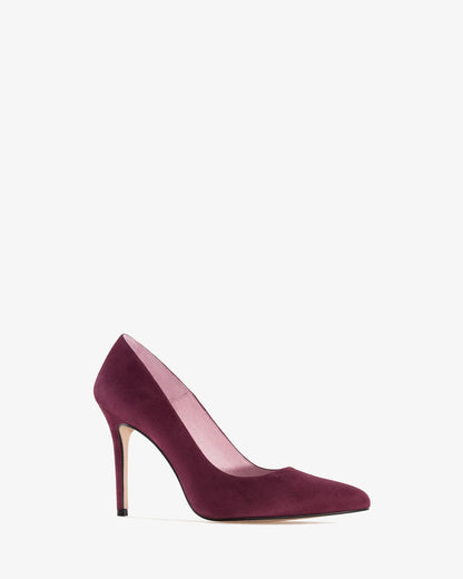 Wine suede heeled shoe