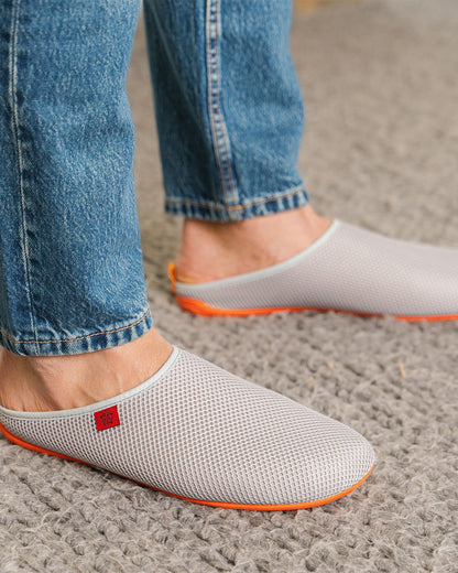 Zapatillas unisex en rejilla gris