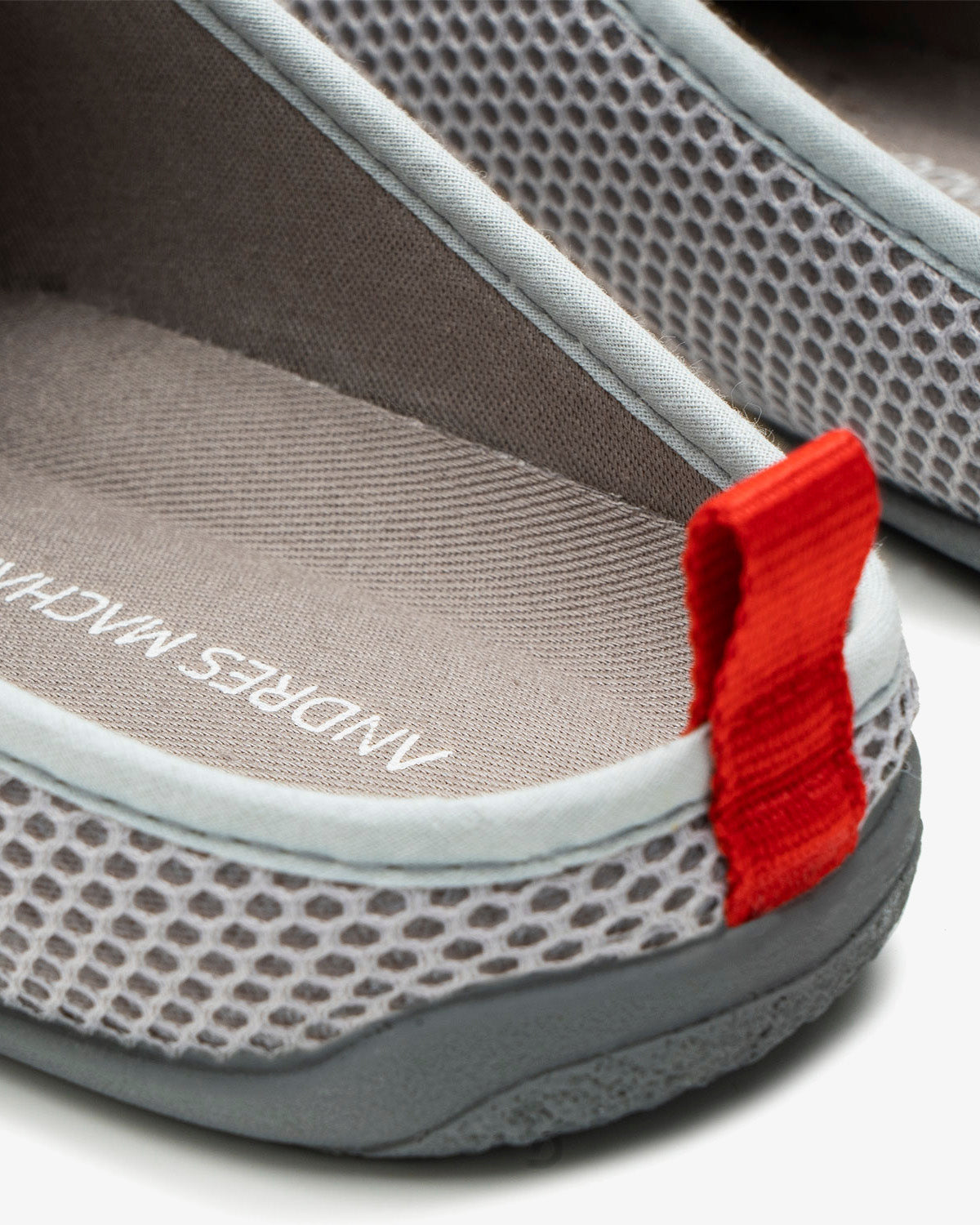 Zapatillas unisex en rejilla gris