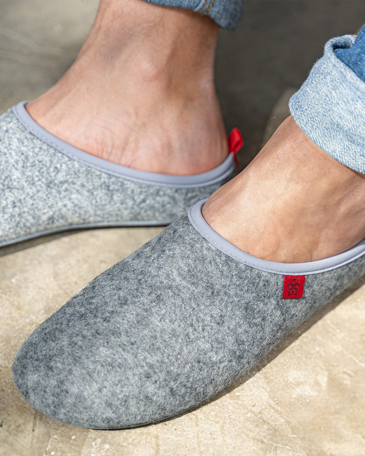 Zapatillas unisex en tejido fieltro gris