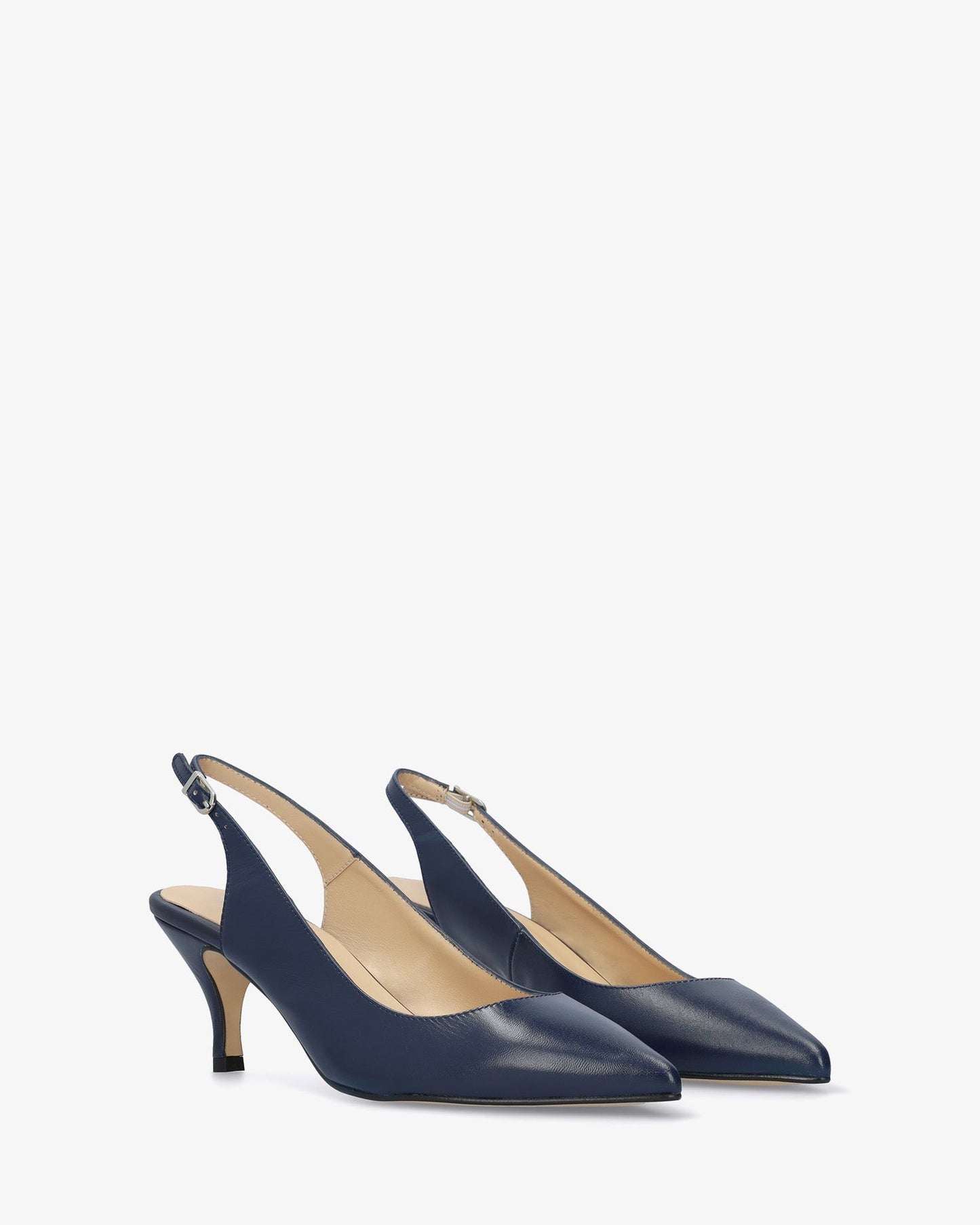 Slingback pump with pointed toe in navy blue leather