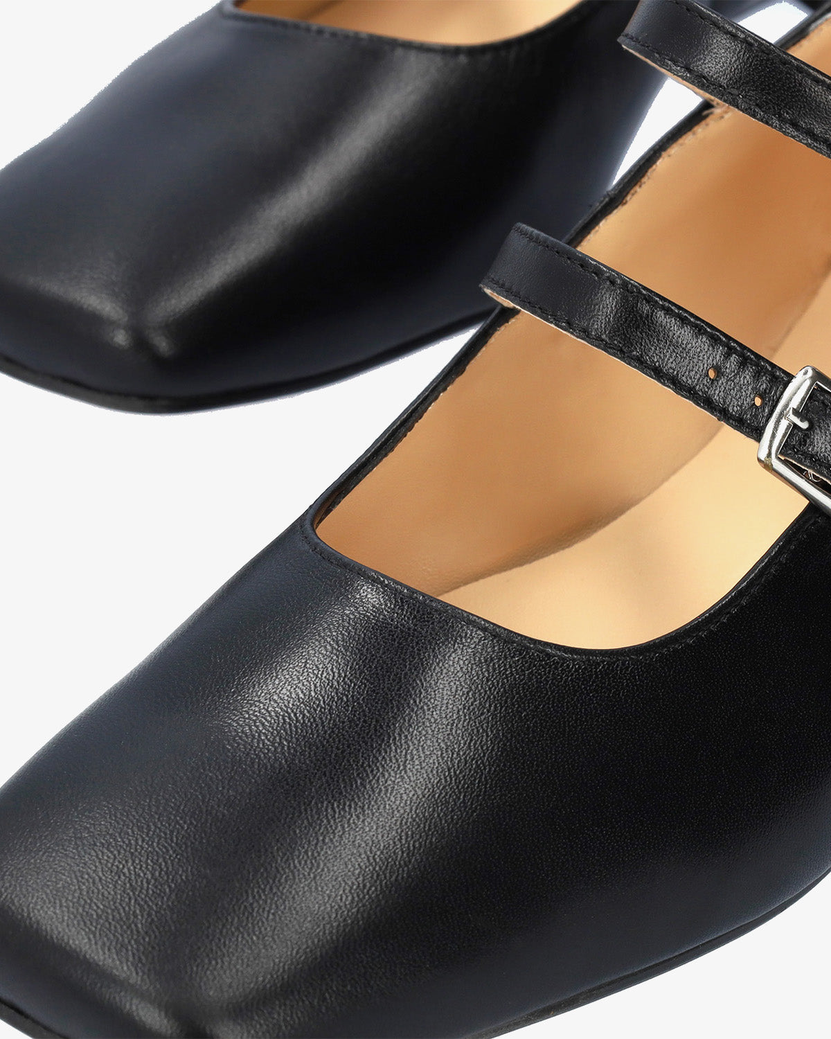 Bailarina plana en piel negro