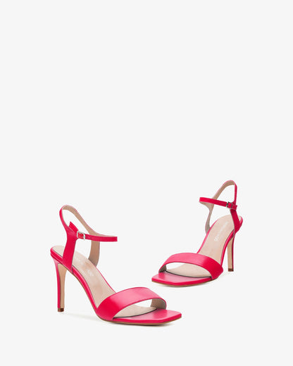 Sandalias de piel fucsia