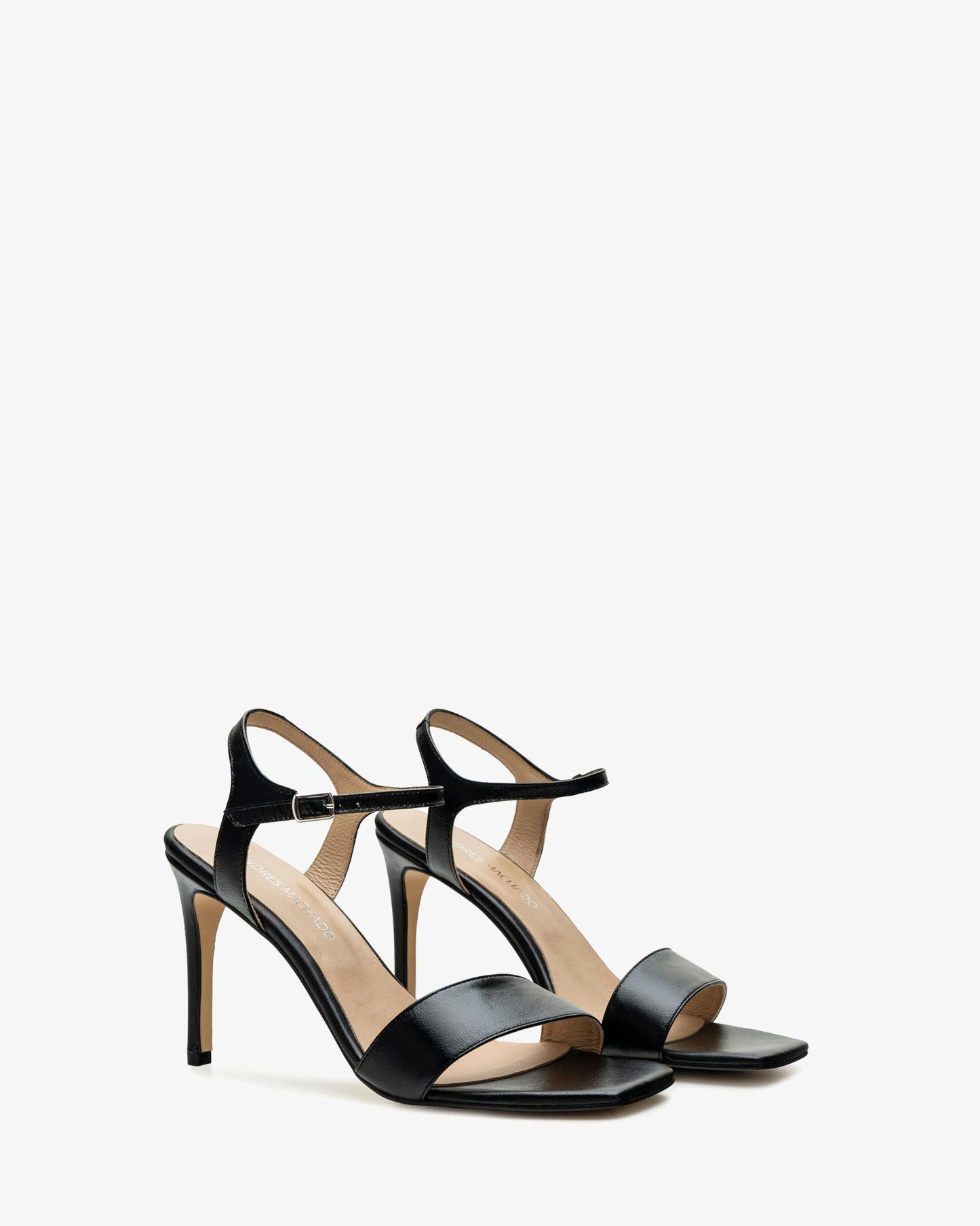 Sandalias de piel negro