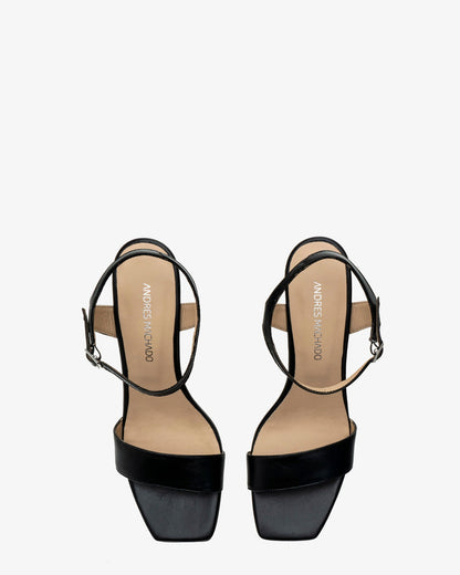 Sandalias de piel negro