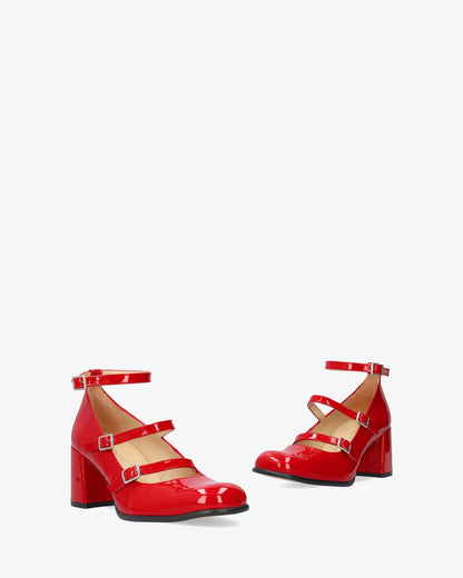 Mary jane con tacón en charol rojo