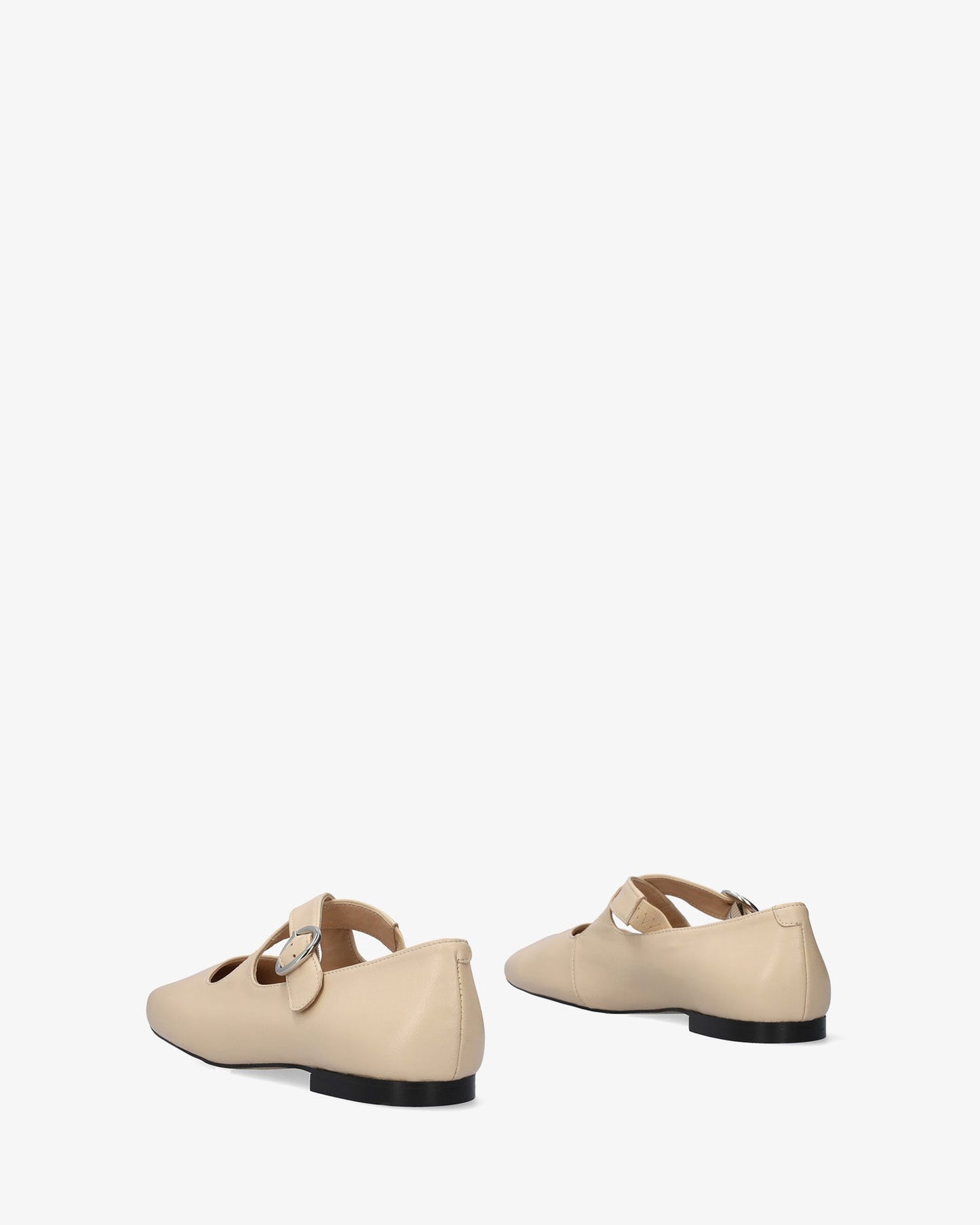 Ivory leather flat ballerina flat