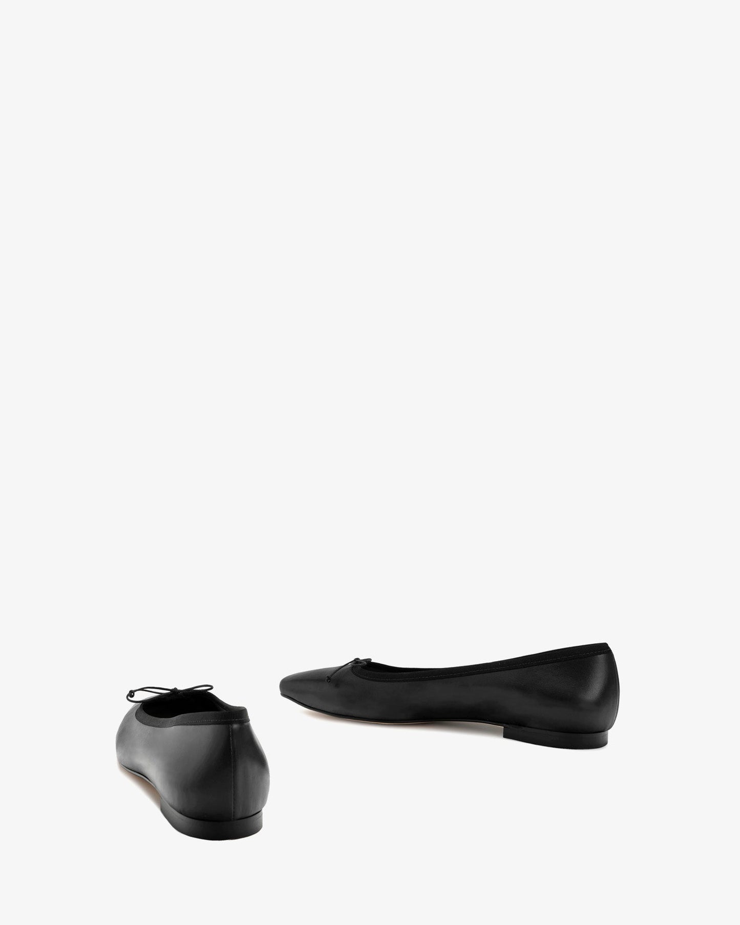 Bailarina plana en piel negro