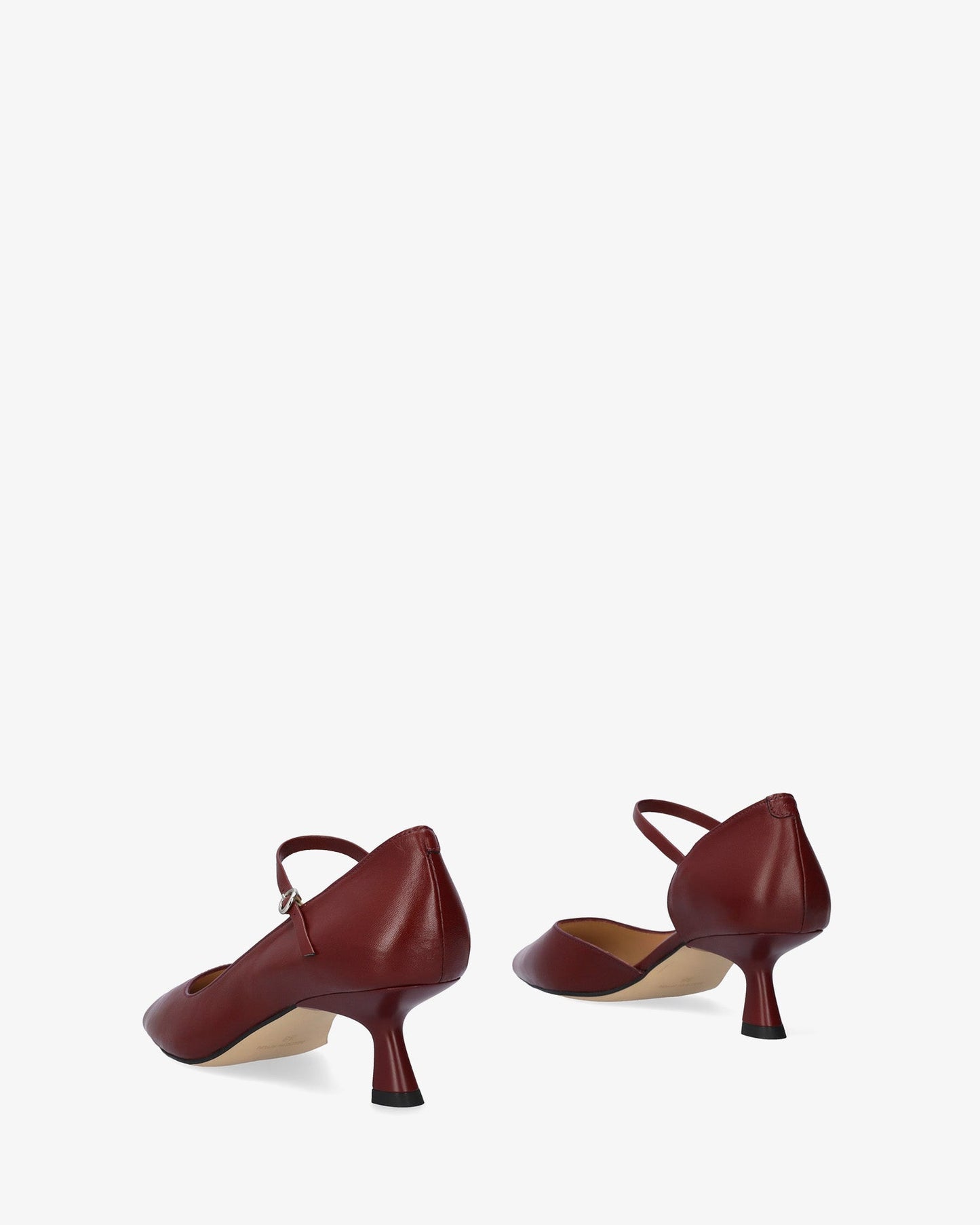 Burgundy leather pump