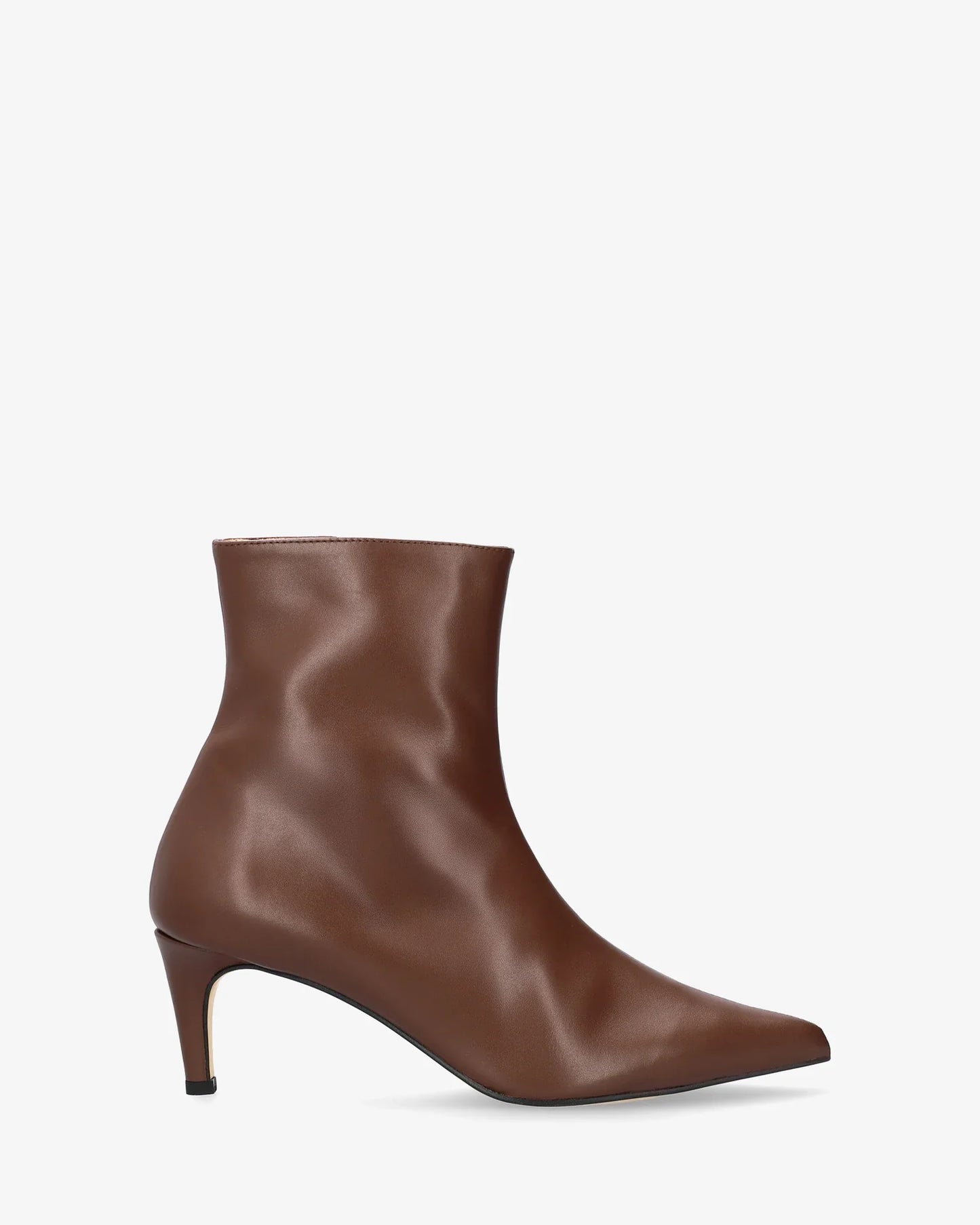 Brown leather ankle boot with heel